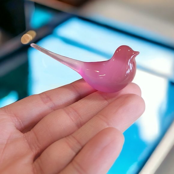 Mid Century Modern Modwing Bird Figurine 3d Resin Eames 60s SMALL Purple - Picture 2 of 3